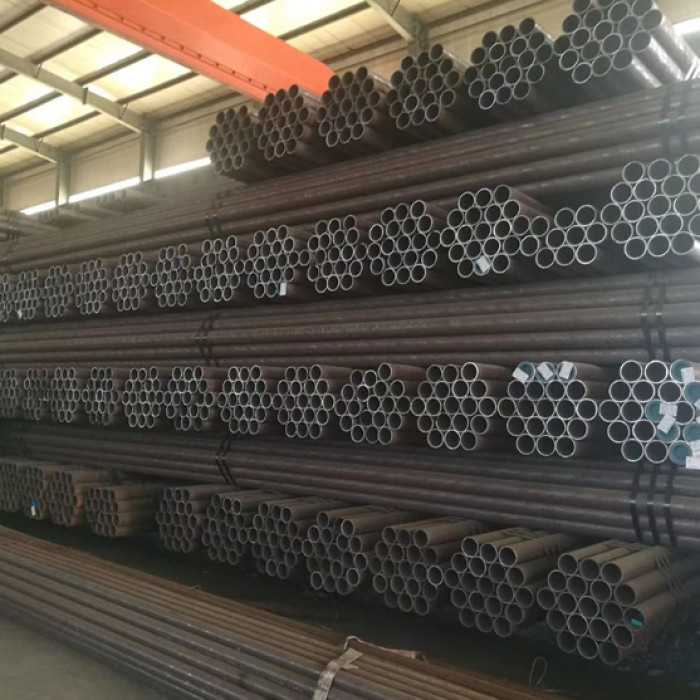 Труба стальная круглая электросварная 42х1,2 мм 6 м